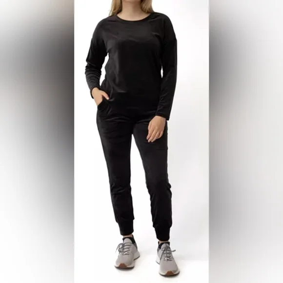 Cable & Gauge Black Jogger Velour Set - Picture 1 of 12